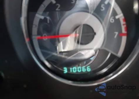 2013 Chrysler 200 Touring z USA, uszkodzony, nr VIN 1C3CCBBB0DN651608